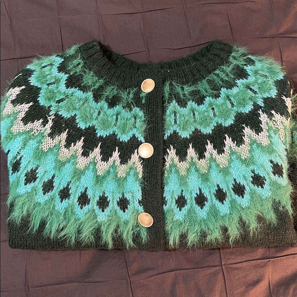 Green Patterned Women's Sweater - Picture 9 of 15